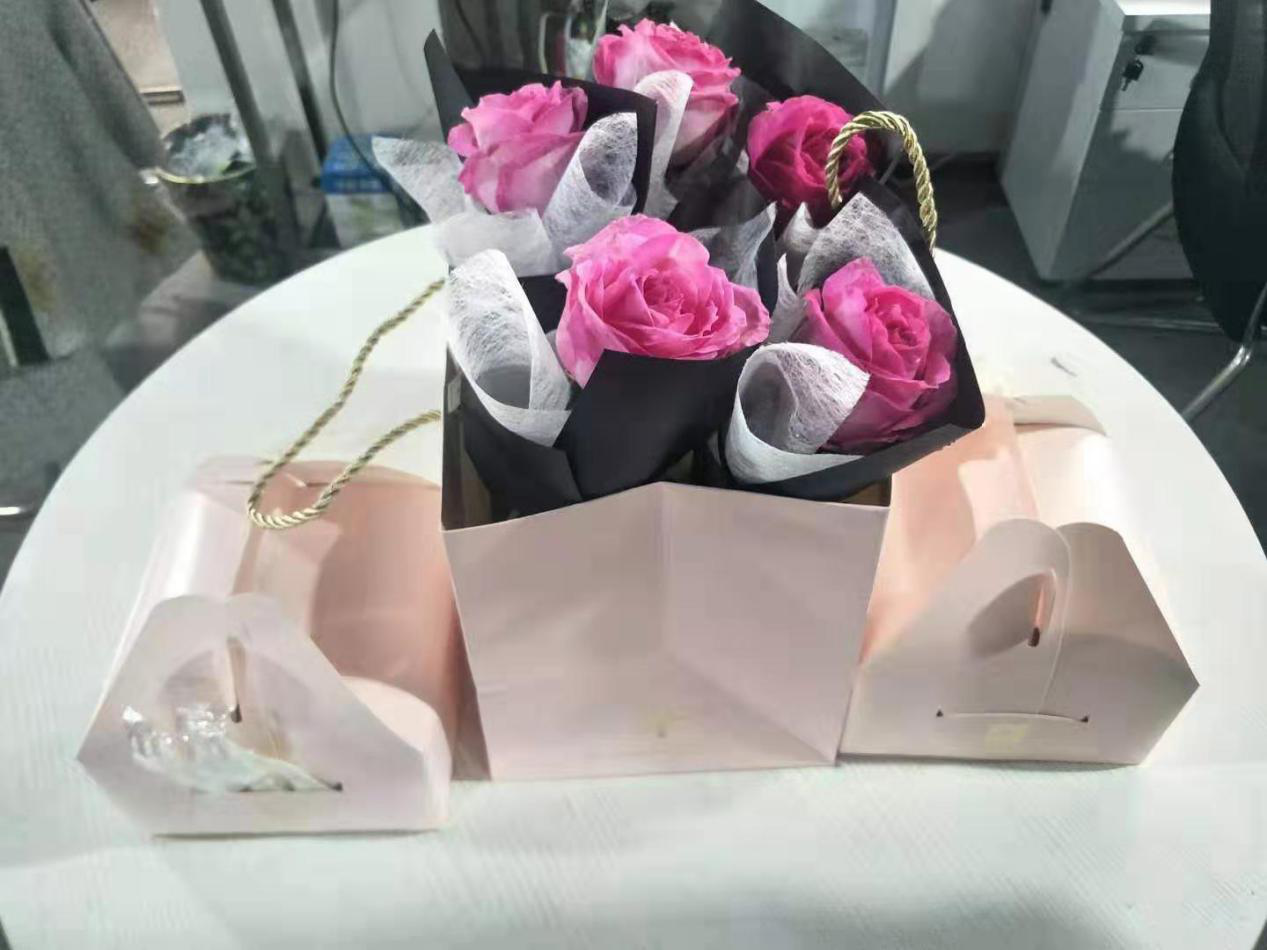 3月8日，女神節(jié)的祝福。